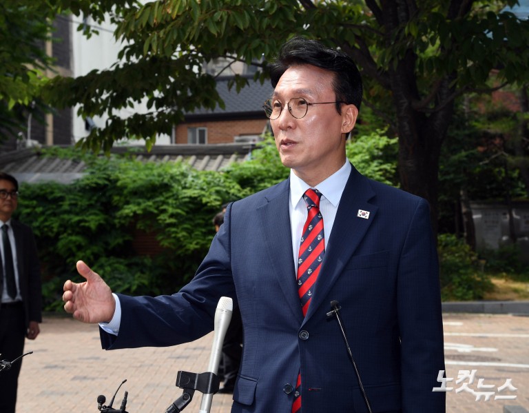 김민석 총리후보자, 식품·외식업계와 만나 물가 대응책 논의