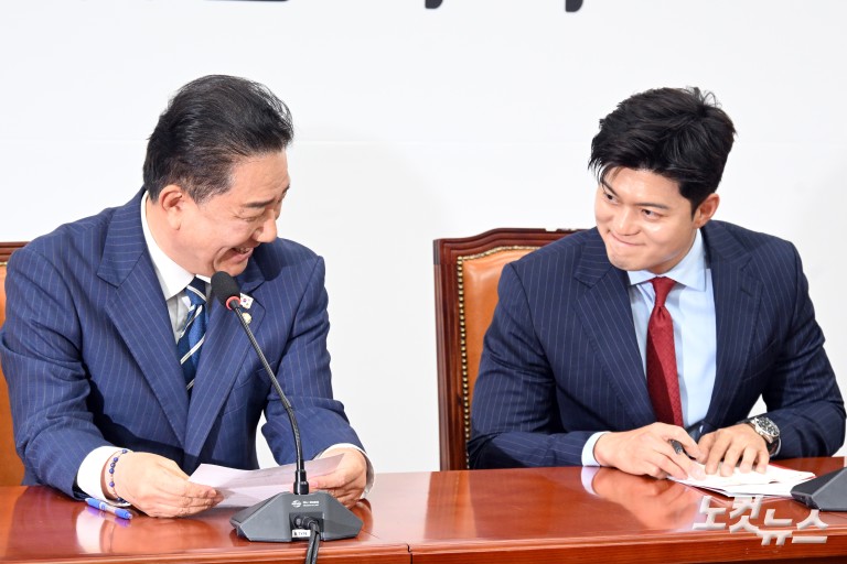 국민의힘 김용태 비대위원장 예방한 민주당 김병기 신임 원내대표