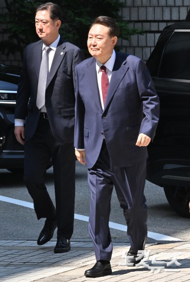 윤석열 8차 공판 출석