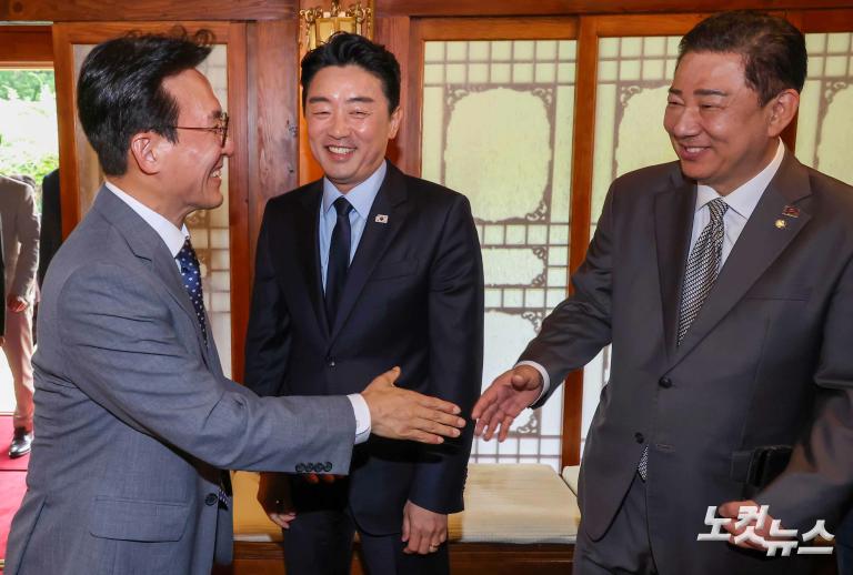 이재명 정부 첫 고위당정협의회
