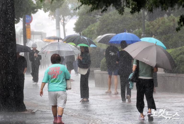 '기습', '극한' 폭우의 변신