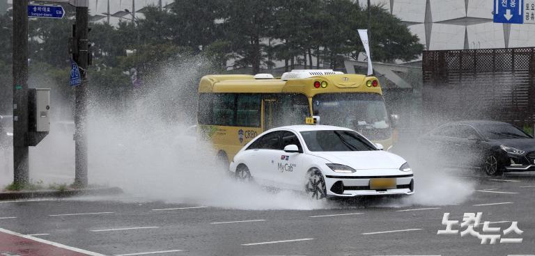 '기습', '극한' 폭우의 변신