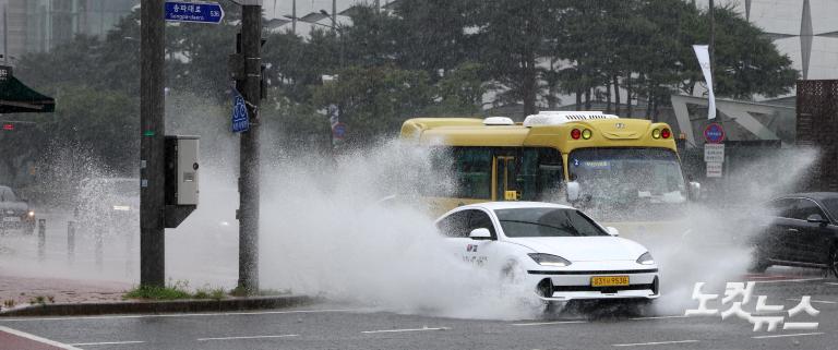 '기습', '극한' 폭우의 변신