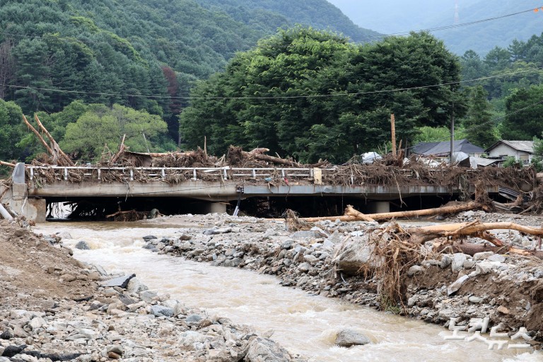 괴물 폭우가 할퀸 가평 조종면
