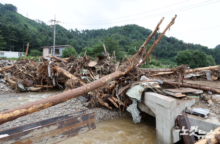 괴물 폭우가 할퀸 가평 조종면