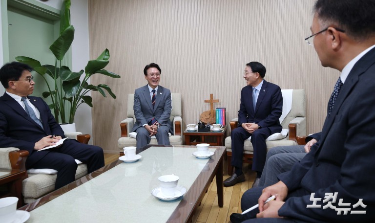 김민석 총리, 개신교 지도자 만남