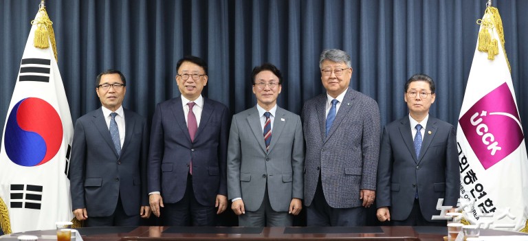 김민석 총리, 개신교 지도자 만남