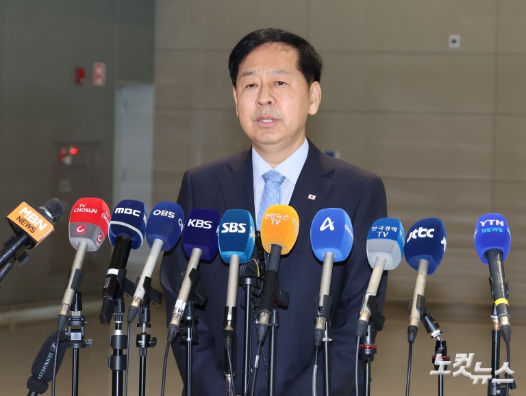 구윤철, 한미 관세 협상 오늘 출국