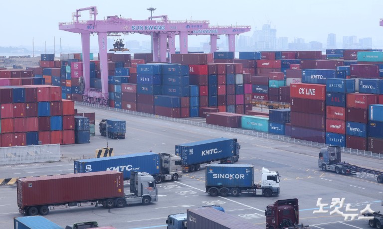 한미, 무역협상 타결…"한 상호관세 25%→15%"