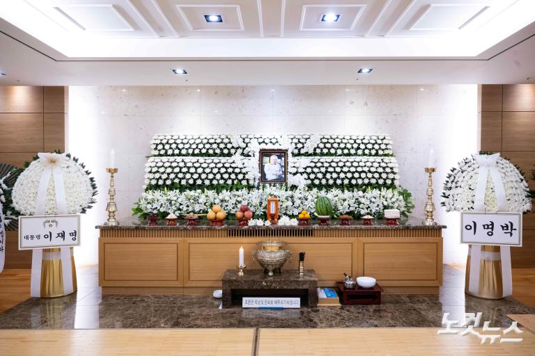 '영원한 현역' 이순재 91세로 별세