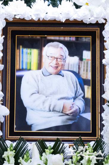 '영원한 현역' 이순재 91세로 별세