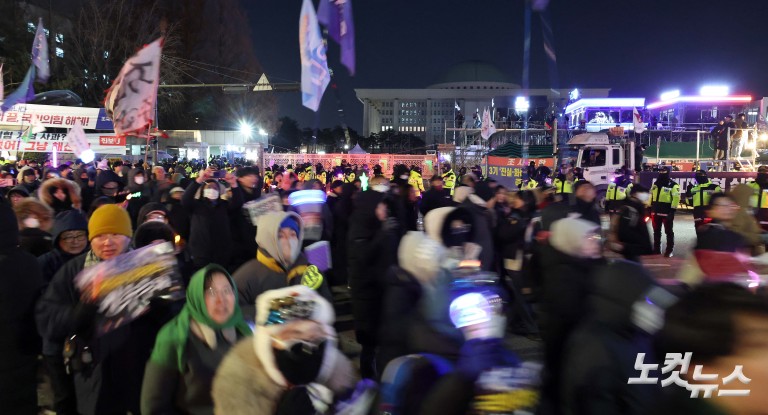 12·3 비상계엄 1년