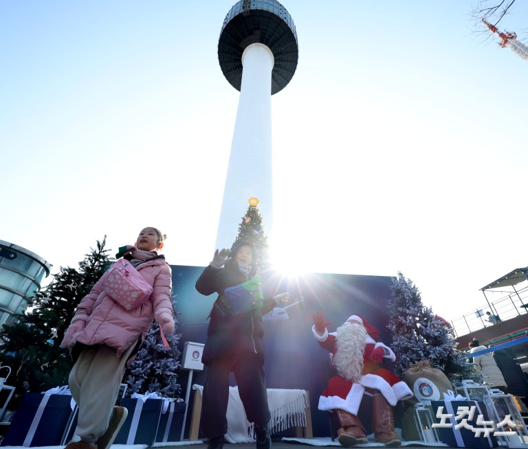 한국 찾은 '핀란드 공인 산타'