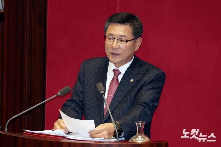 계속되는 국회 본회의 필리버스터