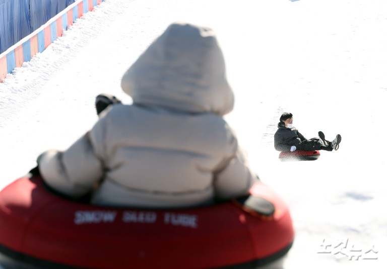 뚝섬·잠원·여의도, '한강공원 눈썰매장' 3곳 오늘 동시 개장