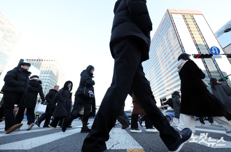 한파 속 2026년 첫 출근길