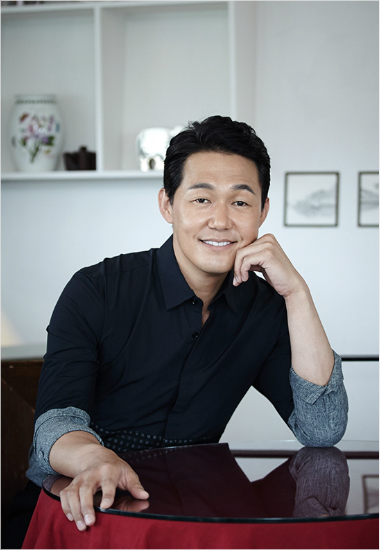 박성웅, 이번엔 검사다…영화 '이와 손톱' 출연 확정 - 노컷뉴스