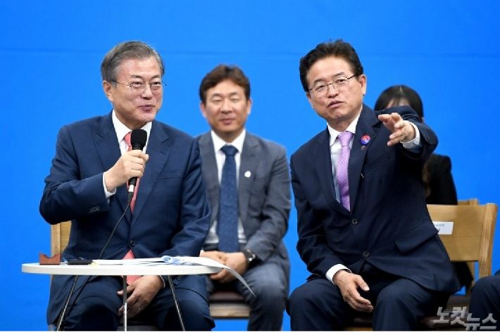 지난해 11월 경북경제인과의 간담회에 참석한 문재인 대통령(CBS자료사진)