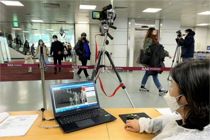 제주공항 국내선에 설치된 발열감시 카메라. (사진=자료사진)