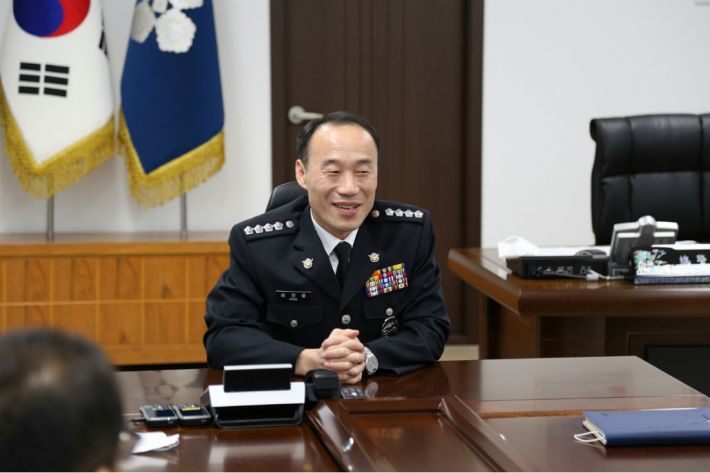 송민웅 신임 여수해양경찰서장은 9일 취임식을 하고 본격적인 업무에 돌입했다. (사진=여수해경 제공)