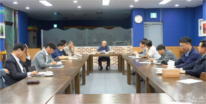 광주성시화운동본부 17회기 2차 임원회가 6월 24일 광주중흥교회 소모임실에서 열렸다.