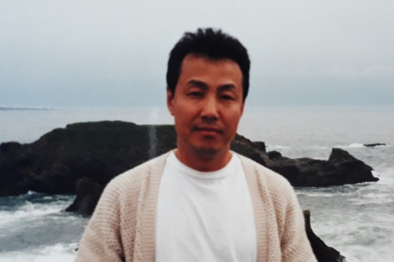 1970년대 남성듀오 '그린빈스'로 활동했던 고 박재정 교수. (유족 제공) 