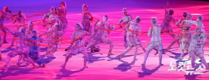 23일 오후 일본 도쿄 올림픽스타디움에서 열린 2020 도쿄올림픽 개막식에서 