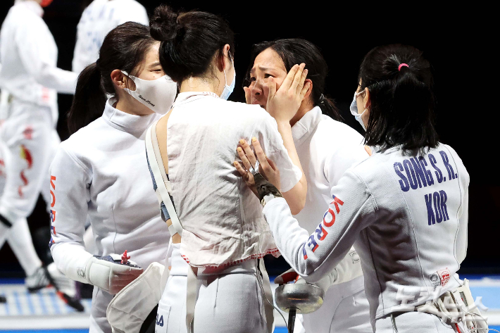 한국 여자 에페 단체전에 출전한 선수들 자료사진. 지바=도쿄올림픽사진공동취재단