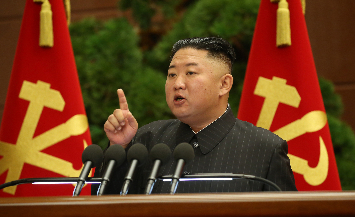 지난달 29일 북한 노동당 제8기 제2차 정치국 확대회의가 열렸다고 조선중앙통신이 30일 보도했다. 연합뉴스 