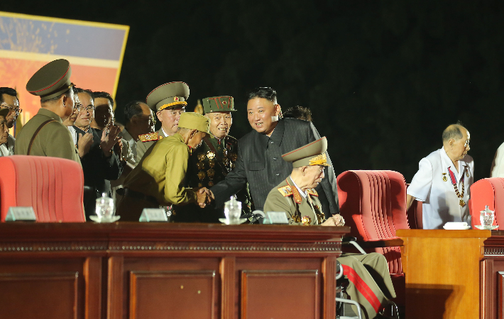 북한이 27일 평양 조국해방전쟁승리기념탑 앞에서 제7차 전국노병대회를 열었다고 조선중앙통신이 28일 보도했다. 연합뉴스