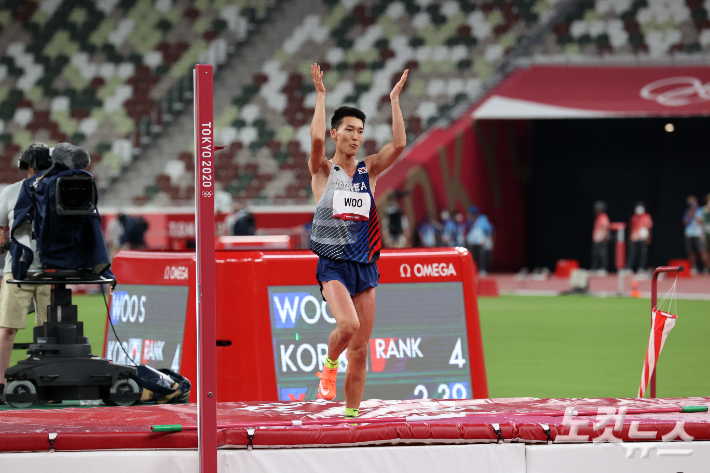 한국 육상 남자 높이뛰기의 우상혁. 올림픽사진공동취재단