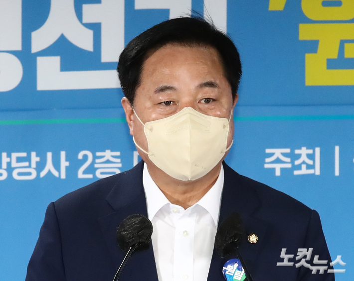 더불어민주당 김두관 대선 예비후보. 윤창원 기자
