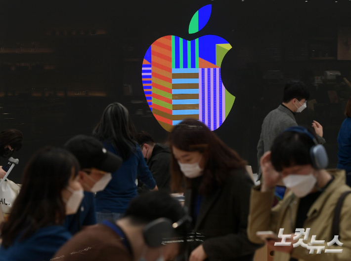 국내 두번째 애플 스토어인 '애플 여의도'. 이한형 기자