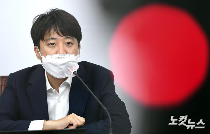 국민의당 안철수 대표 발언 비판하는 국민의힘 이준석 대표