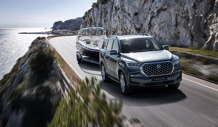 올 뉴 렉스턴 카라반. 쌍용차 제공