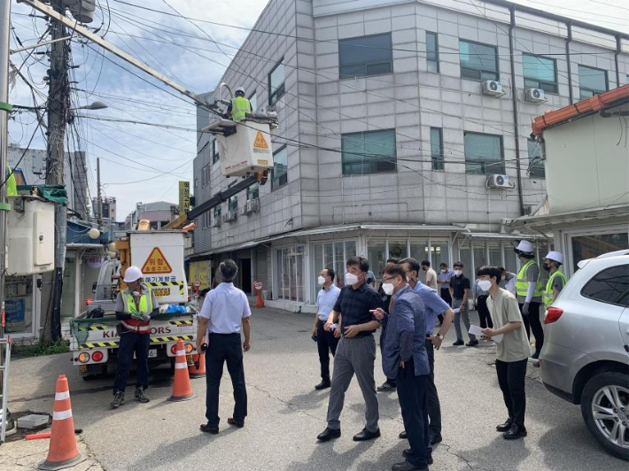 지난달 평택역 인근 성매매 집결지인 삼리에 대한 치안 환경 개선 공사 현장 모습. 평택시청 제공