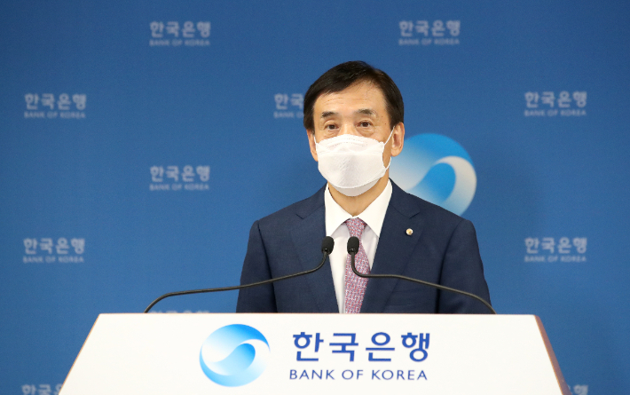 이주열 한국은행 총재가 26일 서울 중구 한국은행에서 열린 통화정책방향 기자간담회에서 발언하고 있다. 한국은행 제공