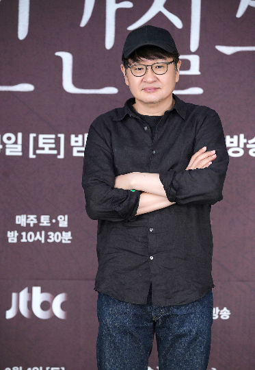 JTBC '인간실격' 허진호 감독. JTBC 제공