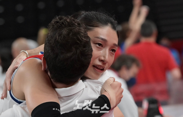 2020 도쿄올림픽 여자 배구 세르비아와 동메달 결정전으로 국가대표 은퇴를 선언한 김연경. 이한형 기자