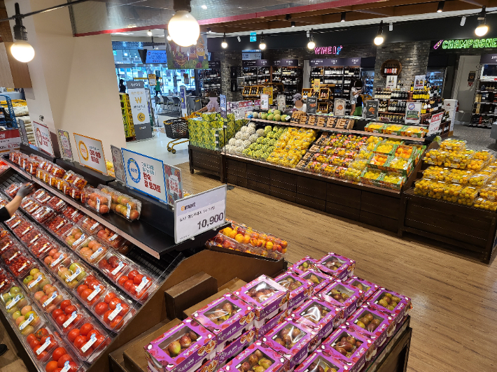 이마트 연제점 과일매장. 이마트 제공