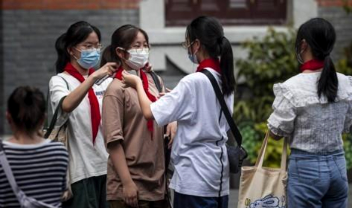 중국 학생들. 연합뉴스