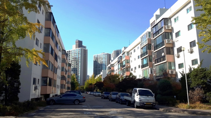 용산구 이촌1동에 자리한 한강맨션아파트. 용산구 제공 