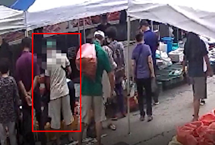 CCTV에 포착된 범행 장면. 대전 유성경찰서 제공