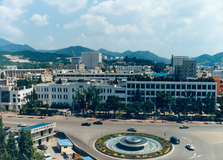 1980년 전남도청 앞 분수대(현 5.18민주광장). 광주시 제공