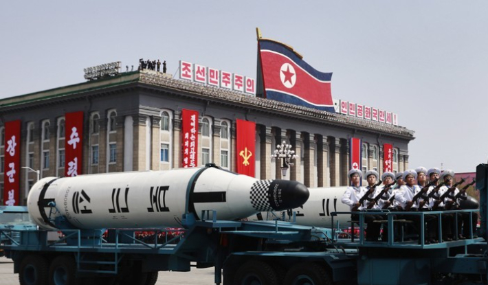 지난 2017년 북한 평양에서 열린 태양절 기념 퍼레이드에 등장한 잠수함발사탄도미사일(SLBM). 연합뉴스