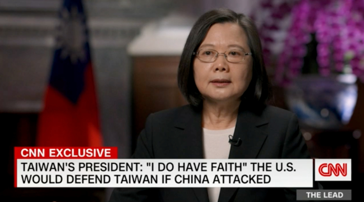 차이잉원 총통은 미국 CNN 방송에 출연해 대만이 중국 본토의 공격을 받는다면 미국이 도와줄 것이라고 믿는다고 밝혔다. CNN 해당 방송 유튜브 캡처