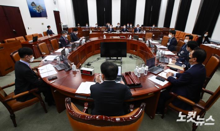 국회 정보위, 경찰청 국정감사