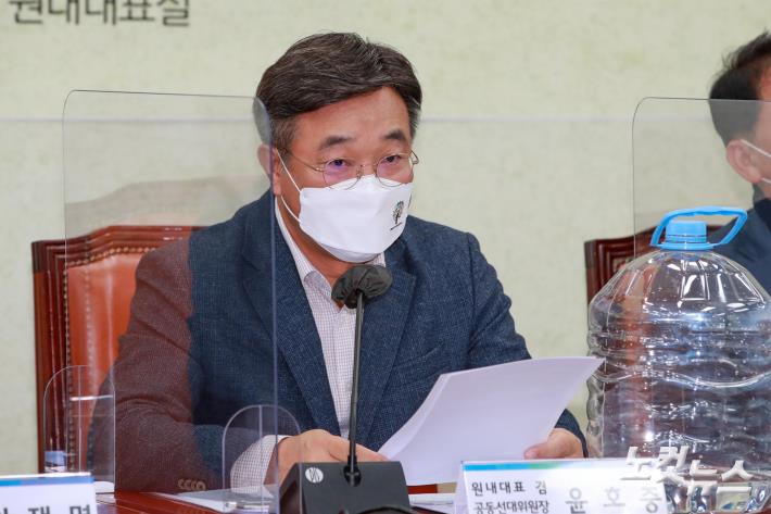 모두발언하는 윤호중 원내대표
