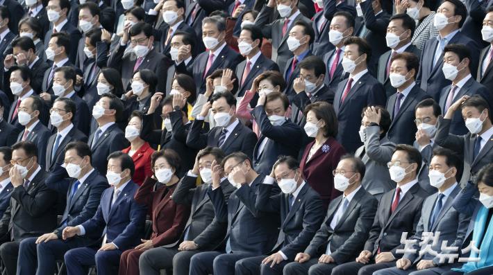 헤어스타일 점검