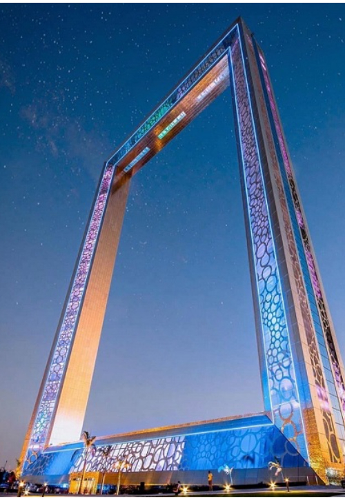 부산시는 자매도시인 아랍에미리트연합국 두바이와 자매결연 15주년을 맞아 'Lights On! 부산-두바이'행사를 개최한다고 밝혔다. 두바이 프레임 모습. 부산시청 제공 